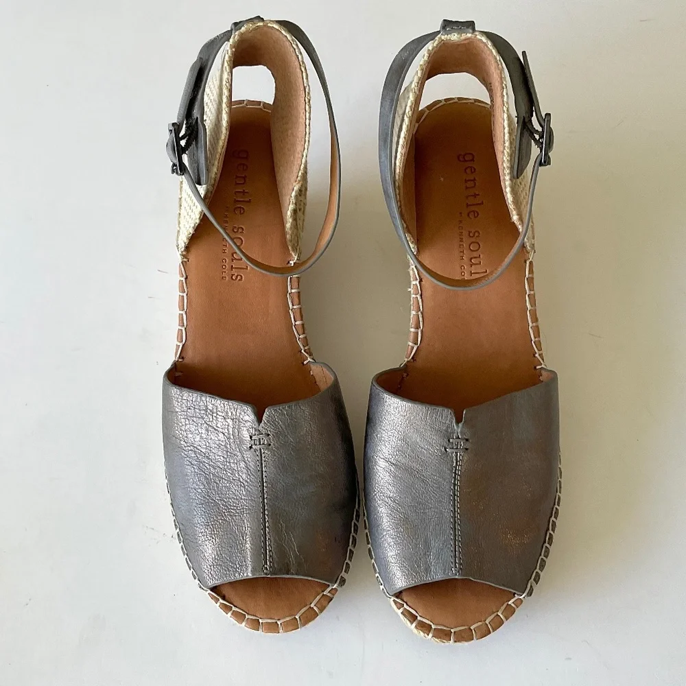 GENTLE SOULS Charli Wedge Sandals Size 10 NEW
